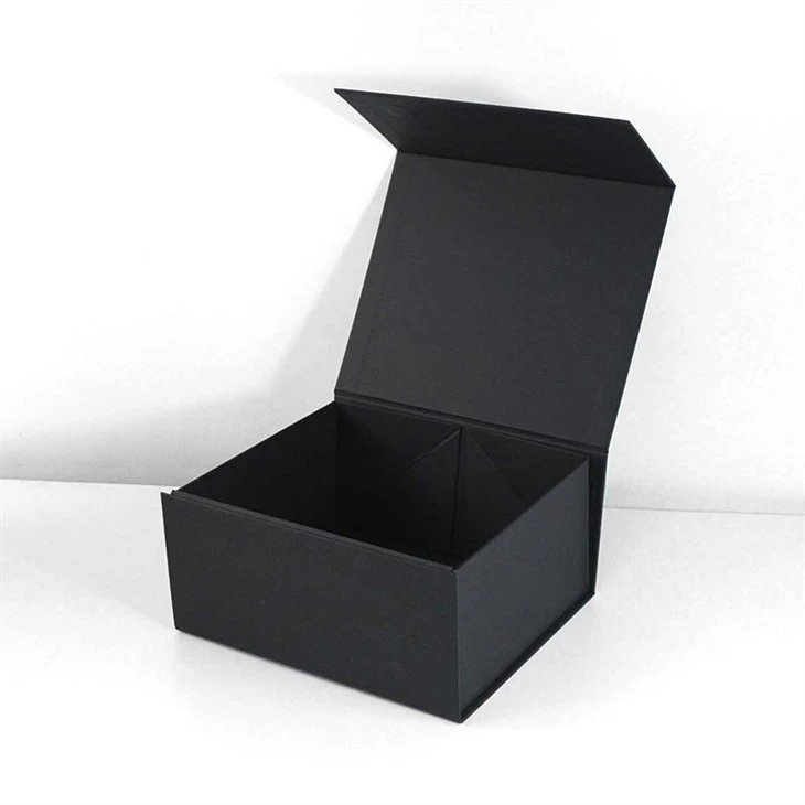 Custom Magnetic Boxes Wholesale