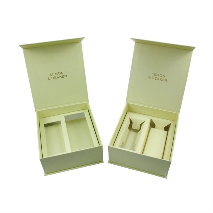 Gift Boxes With Magnetic Catch